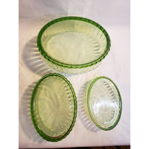 Uranium Glass Ribbed Covered Nesting Refrigerator Dishes Set of 3 - Picture 5 of 9